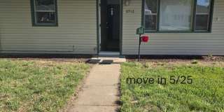 2 Bedroom Home with Fenced Yard  Updated Flooring in Kitchen/Bath Gallery 1