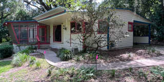 2BR/2BR Near Law School - Available Early August! Gallery 1