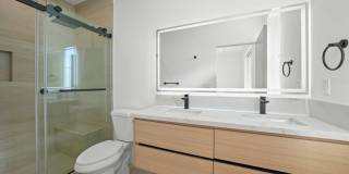 13694 Erwin St Gallery 29