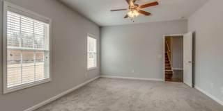 Fairview Station Charmer!  Perfectly comfortable 4/2.5 family home close to Westwood Elementary. Gallery 18