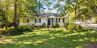Gorgeous 3 Bedroom Ranch in North Raleigh, updated, pet friendly, fenced-in yard! Gallery 1
