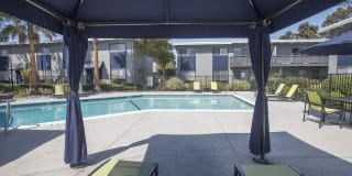 Monterey Townhouse Gallery 59