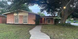 Room in 4 Bedroom Home in San Antonio Gallery 1