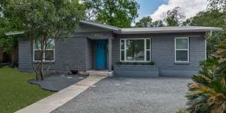CONTEMPORARY HOME IN ALAMO HEIGHTS Gallery 3
