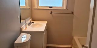 3102 Bergman St Gallery 16