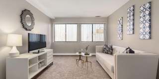 Waterford Square Gallery 23