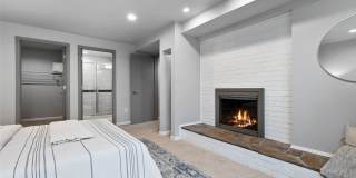 CLICK "REQUEST A TOUR" NOW! Gallery 17