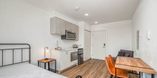 Fifty-Two Apartments - Student Housing Gallery 10