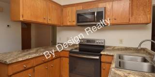 Spacious 3 Bed 2 Bath Eastside Home w/Huge Yard & Fireplace Gallery 17