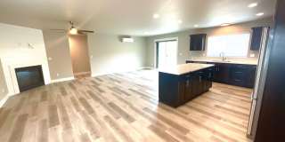 Brand New Beautiful Home Gallery 4