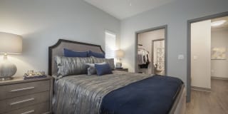 The Ivy at Berlin Place Gallery 17