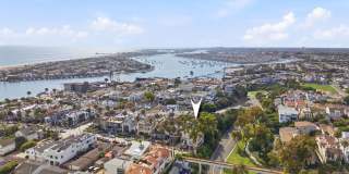 Premier Location in Corona Del Mar for 12-Month Lease Gallery 27