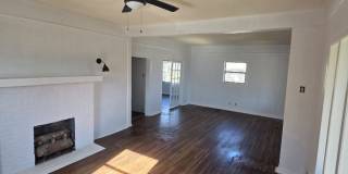 2900 Center St Gallery 1