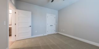 4912 E 7th St Gallery 4