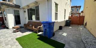 Beautiful 3 Bedroom, 2.5 Bath Mountain House Home. Gallery 25