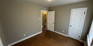 2311 Imogene St Gallery 9