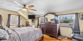 22 JAMES Place Gallery 14