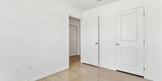 1226 Lehmann Drive Gallery 4