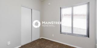 734 West Holladay Drive Gallery 6