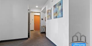 Hollywood 12 Gallery 33