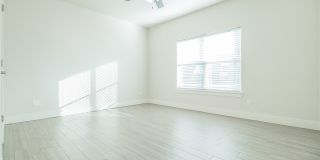 350 W Kinniburgh Drive Gallery 15