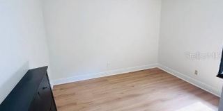 105 4TH AVENUE NE Gallery 17