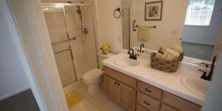 Gorgeous 3 BR/ 2 Bath in Desirable Gated Community!! Gallery 19
