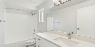 Spinnaker Apartments Gallery 9