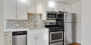 2520 W Leland Gallery 13