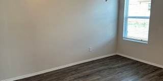 Preleasing Now! Spacious 3-Bed, 2-Bath Home in Yukon Gallery 10