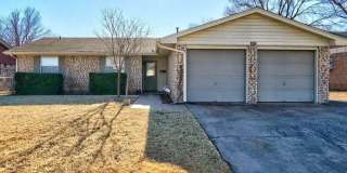 5716 Northwest Cedarwood Drive Gallery 1