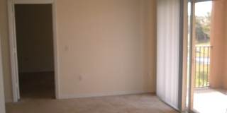 EMERALD ISLE AT LAGUNA LAKES CONDO Gallery 9