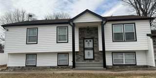 32 Grant Avenue Gallery 1