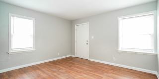 1732-1734 Whittier Street Gallery 2