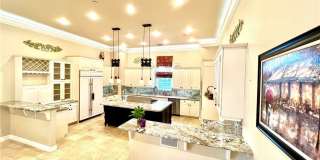 685 Bradbury Gallery 18