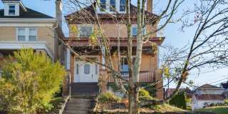 5 bed 1 bath - newly updated, tons of space, central air, off street parking, laundry Gallery 1