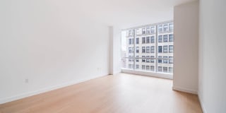 Prism Prism Gallery 19