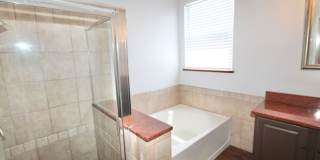 Oviedo - 3 Bedroom, 2 Bathroom - $2,395.00 Gallery 13