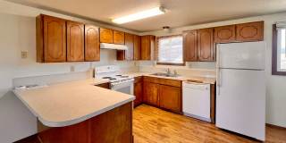 Lovely two Bedroom Apartment in Loveland! Gallery 1