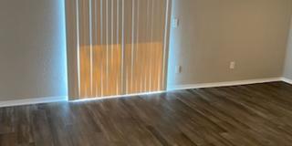 River Walk Apartments Gallery 127