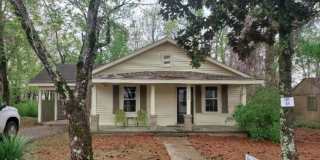 2 Bed 1 Bath Spacious Home Gallery 1
