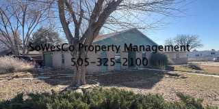 FULLY FURNISHED 3 Bedroom 2 Bath 2 Car Garage - Short or Long Term Available Gallery 1