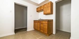 7135 S Blackstone Gallery 26