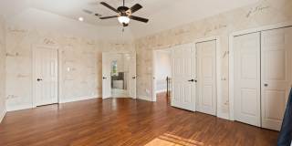 300 Oak Hollow Drive Gallery 29