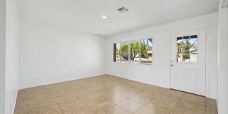 2601 E DAHLIA Drive Gallery 8