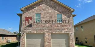 3 Bedroom 2.5 Bathroom Townhomes at Villa Rosa!  Now offering 1/2 OFF FIRST FULL MONTHS RENT! Gallery 2