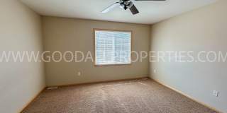 3-Bedroom End-Unit Townhome in West Des Moines | Waukee Schools Gallery 8