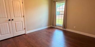 Beautiful 3 Bed / 2 Bath Home in Webb City – 1104 Lakeview Drive Gallery 11