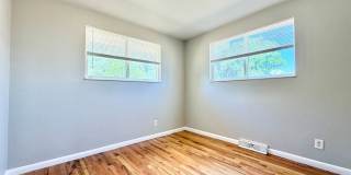 Bright and Spacious Lakewood Duplex Available for Immediate Rental!!! Gallery 12