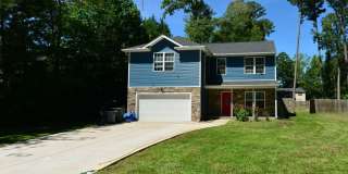 1st floor primary bedroom-5 bedroom home on quiet dead in street with huge fenced in backyard Gallery 1